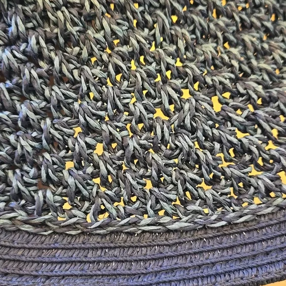 Nine West Stylish Blue Oversized Brim Packable Sun Hat - Picture 4 of 7